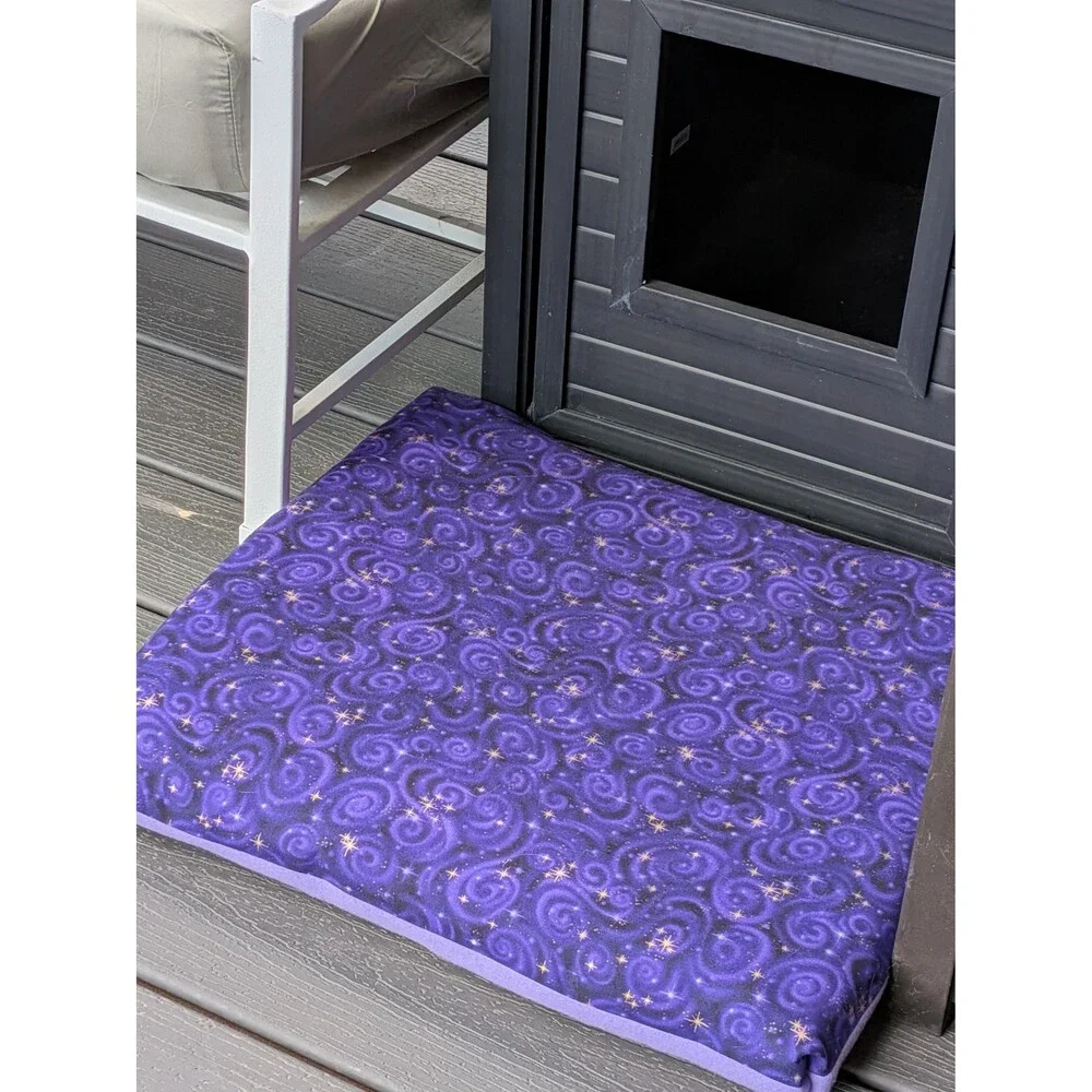 Double Sided Pad Pet Bed - 20 x 22 - Starry Night Cotton and Lavender Fleece NEW